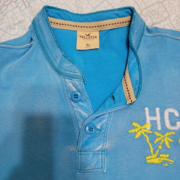 Shirt, size XL - Picture 2 of 2